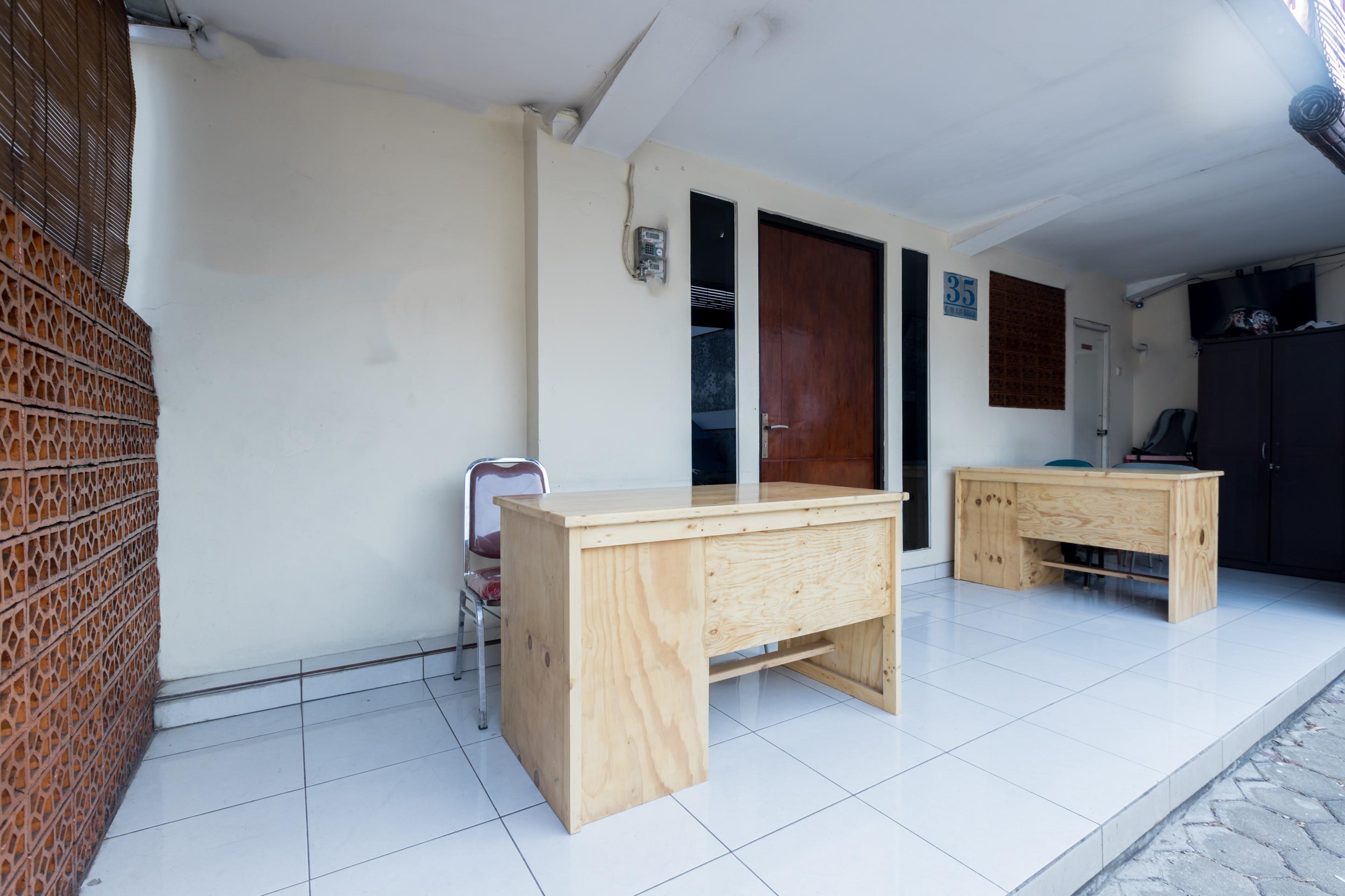 Super Oyo 1516 Cemara Gading Syariah Hotel Bogor Exterior photo